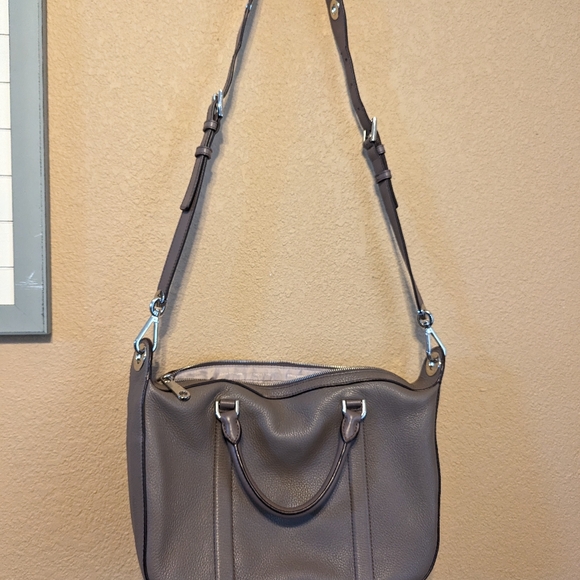 Micheal Kors Bag - Picture 4 of 7